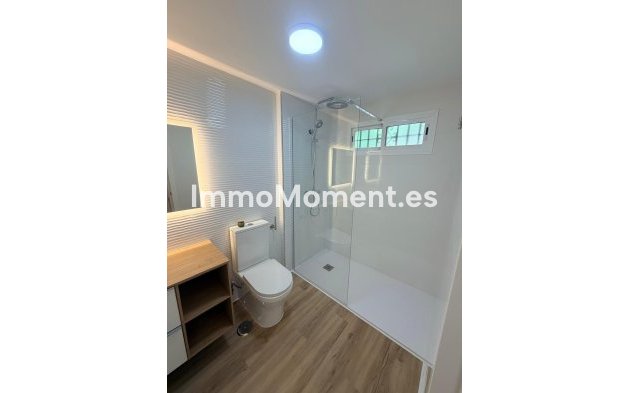Resale - Apartment - Benalmadena - Benalmadena Centro