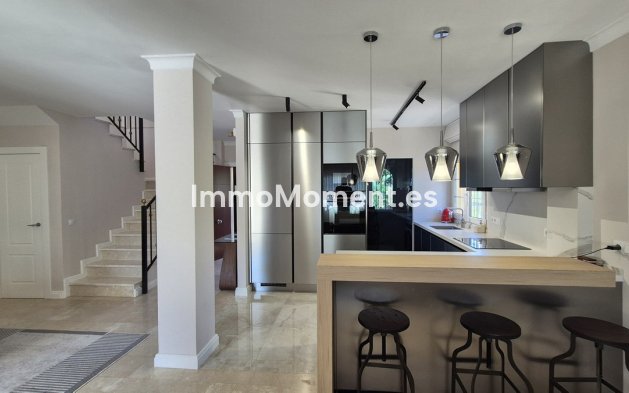 Resale - Detached villa - Mijas Costa - Riviera Del Sol