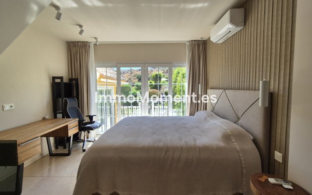 Resale - Detached villa - Mijas Costa - Riviera Del Sol