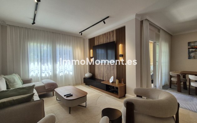 Resale - Detached villa - Mijas Costa - Riviera Del Sol