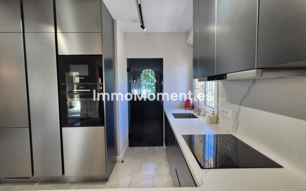 Resale - Detached villa - Mijas Costa - Riviera Del Sol