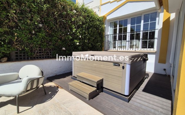Resale - Detached villa - Mijas Costa - Riviera Del Sol