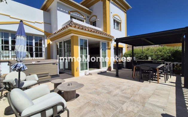 Resale - Detached villa - Mijas Costa - Riviera Del Sol