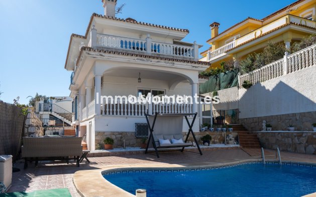 Reventa - Villa independiente - Fuengirola - Fuengirola Centro
