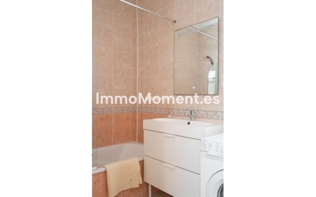 Reventa - Villa independiente - Fuengirola - Fuengirola Centro