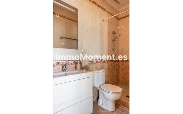 Reventa - Villa independiente - Fuengirola - Fuengirola Centro