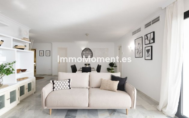 Resale - Apartment - Puerto Banús