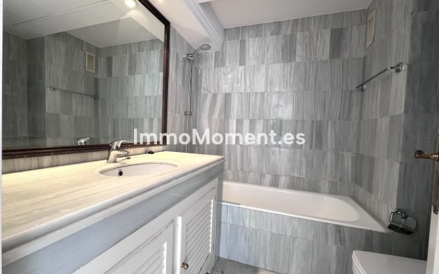 Bestaande woning - Appartement - Estepona  - Estepona Centro