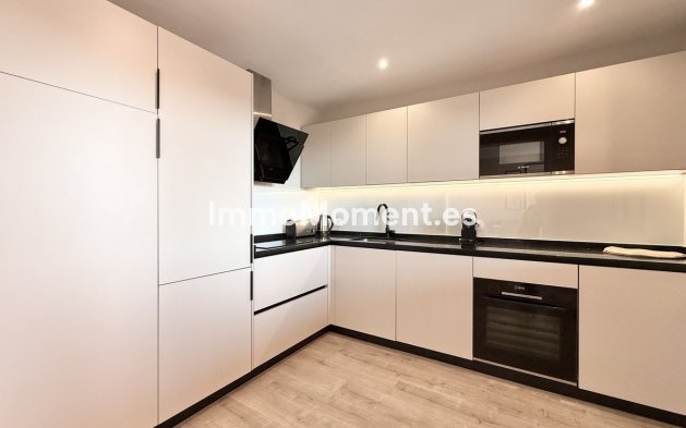 Resale - Apartment - Estepona - New Golden Mile