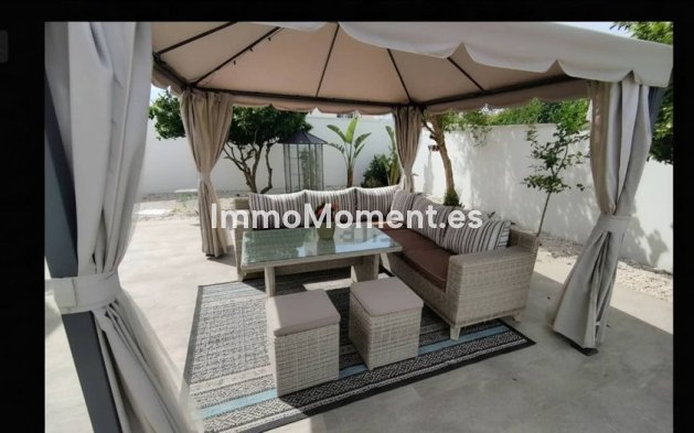 Wiederverkauf - Freistehende Villa - Torrevieja - Torrevieja Centro