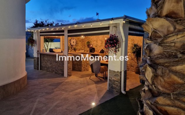 Wiederverkauf - Freistehende Villa - Torrevieja - Torrevieja Centro