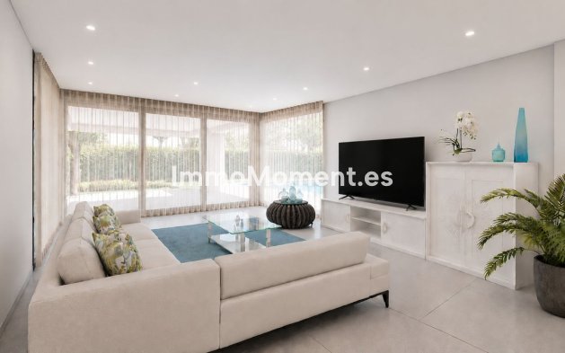 Neubau - Freistehende Villa - Estepona  - Estepona Centro