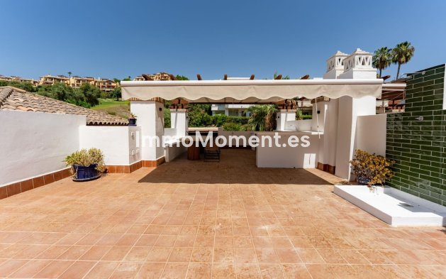 Reventa - Apartamento - Benahavís - Los Arqueros