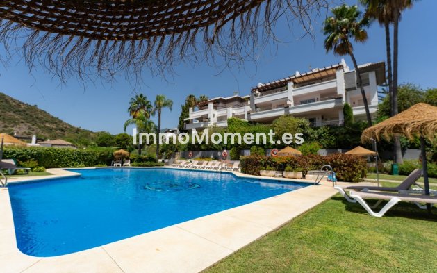 Reventa - Apartamento - Benahavís - Los Arqueros
