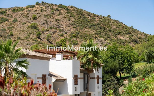 Reventa - Apartamento - Benahavís - Los Arqueros