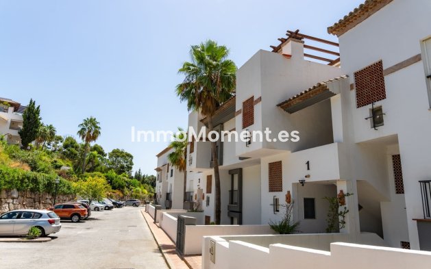 Reventa - Apartamento - Benahavís - Los Arqueros