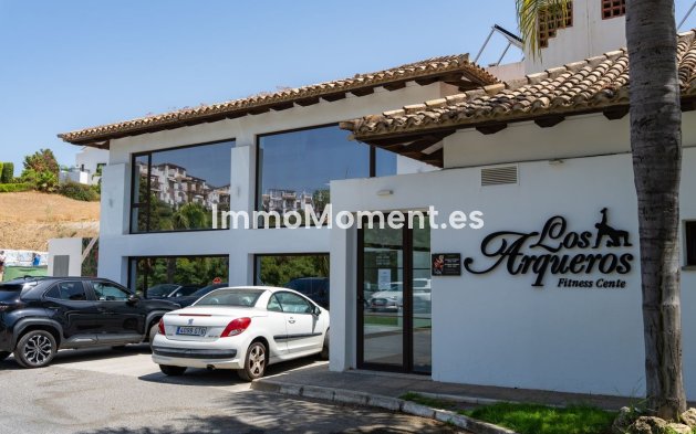 Reventa - Apartamento - Benahavís - Los Arqueros
