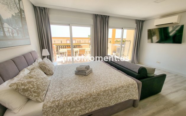 Reventa - Apartamento - Marbella - Elviria