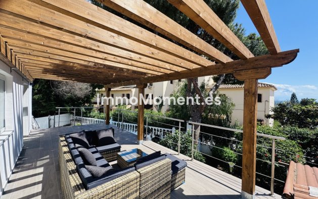 Resale - Detached villa - Marbella - Elviria