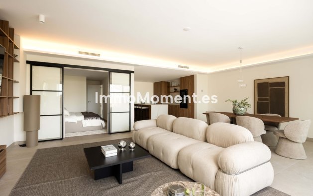 Wiederverkauf - Wohnung - Marbella - Nueva Andalucía