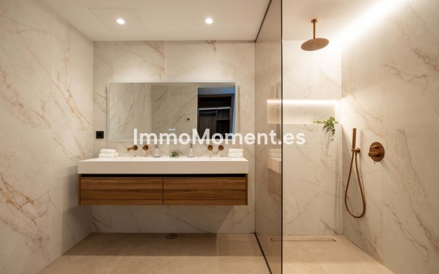 Wiederverkauf - Wohnung - Marbella - Nueva Andalucía
