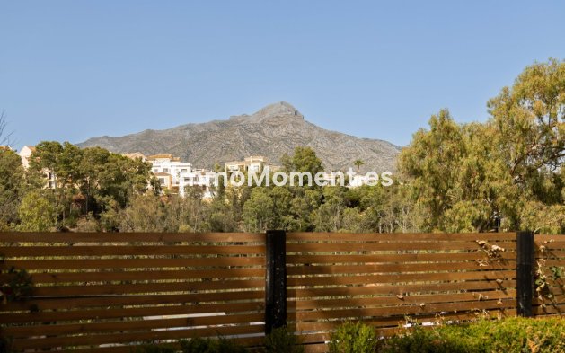 Wiederverkauf - Wohnung - Marbella - Nueva Andalucía