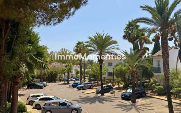 Wiederverkauf - Wohnung - Marbella - Nueva Andalucía