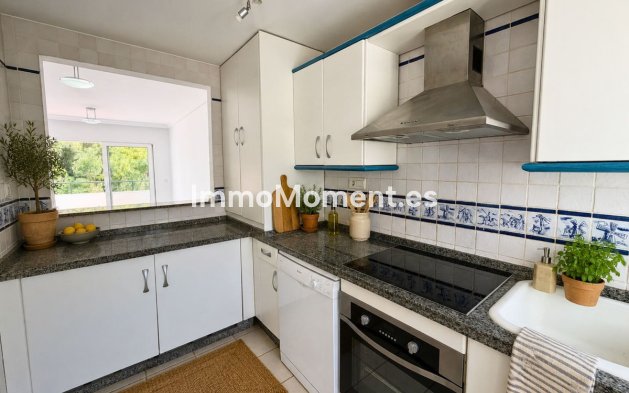 Wiederverkauf - Wohnung - Marbella - Nueva Andalucía