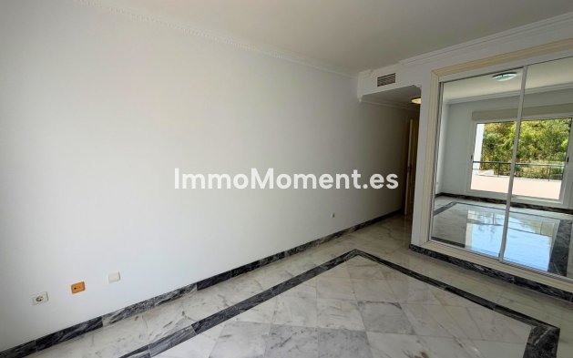 Wiederverkauf - Wohnung - Marbella - Nueva Andalucía