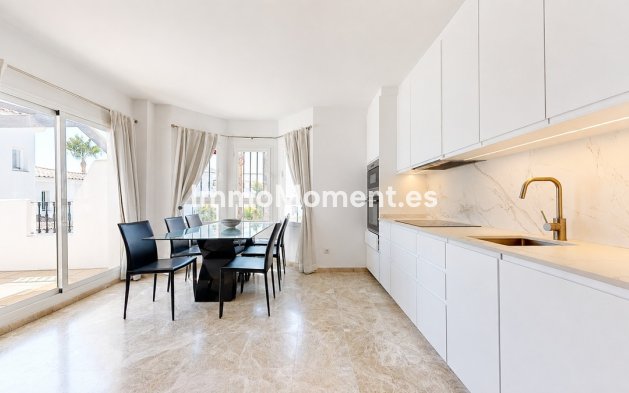 Bestaande woning - Appartement - Marbella - Nueva Andalucía