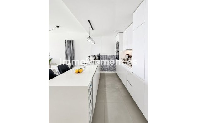 Revente - Appartement - Manilva - La Duquesa