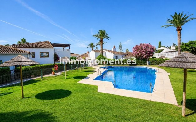 Revente - Villa individuelle - Estepona  - Estepona Centro