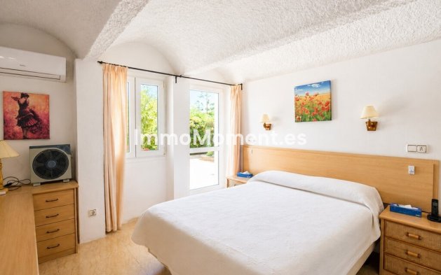 Revente - Villa individuelle - Estepona  - Estepona Centro