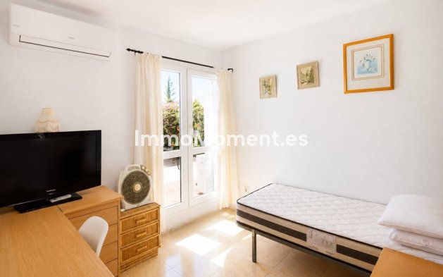 Revente - Villa individuelle - Estepona  - Estepona Centro