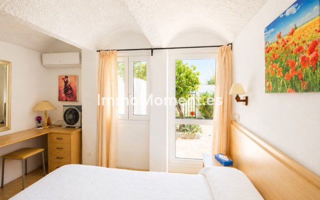 Revente - Villa individuelle - Estepona  - Estepona Centro