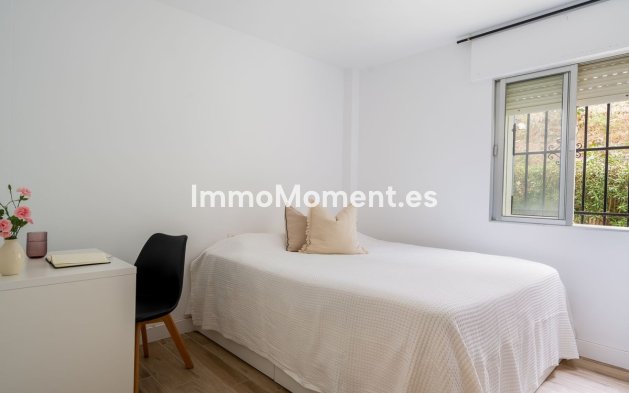 Resale - Apartment - Benalmadena - Benalmadena Centro