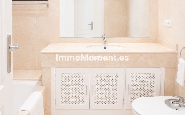 Revente - Appartement - Benahavís - Benahavís Centro
