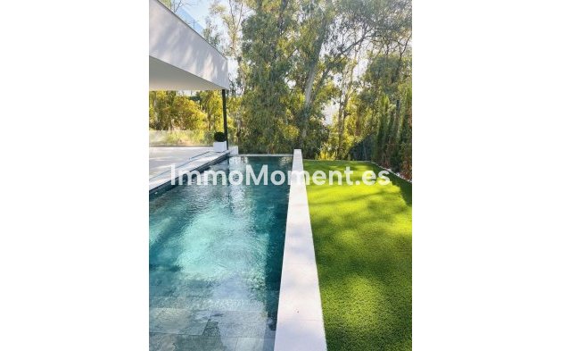 Wiederverkauf - Freistehende Villa - Marbella - Nueva Andalucía