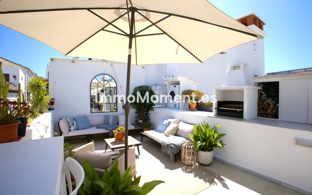 Revente - Appartement - Estepona  - Estepona Centro