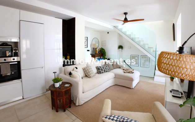 Revente - Appartement - Estepona  - Estepona Centro