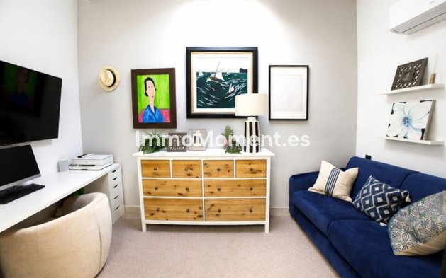 Revente - Appartement - Estepona  - Estepona Centro