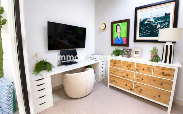 Revente - Appartement - Estepona  - Estepona Centro