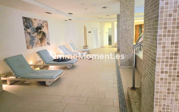 Wiederverkauf - Wohnung - Marbella - Nueva Andalucía