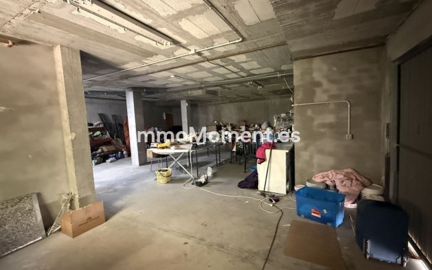 Reventa - Villa independiente - Interior  - Coín