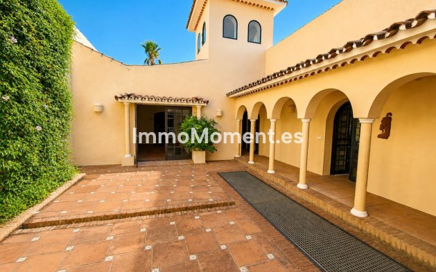 Revente - Maison de campagne - Estepona  - Estepona Centro
