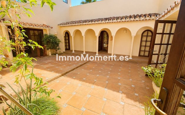 Revente - Maison de campagne - Estepona  - Estepona Centro
