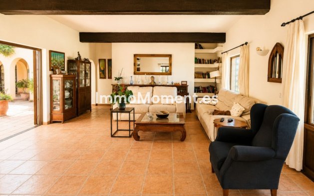 Revente - Maison de campagne - Estepona  - Estepona Centro