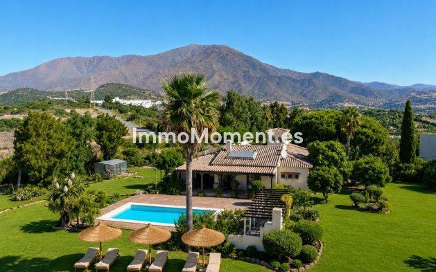 Revente - Maison de campagne - Estepona  - Estepona Centro
