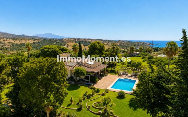 Revente - Maison de campagne - Estepona  - Estepona Centro