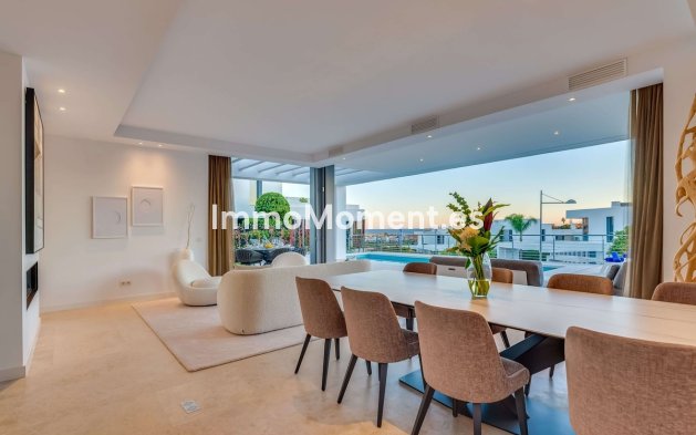 Reventa - Villa independiente - Estepona  - Cancelada